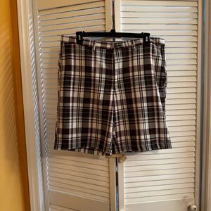 Men's Plaid Shorts - Black, gray and red